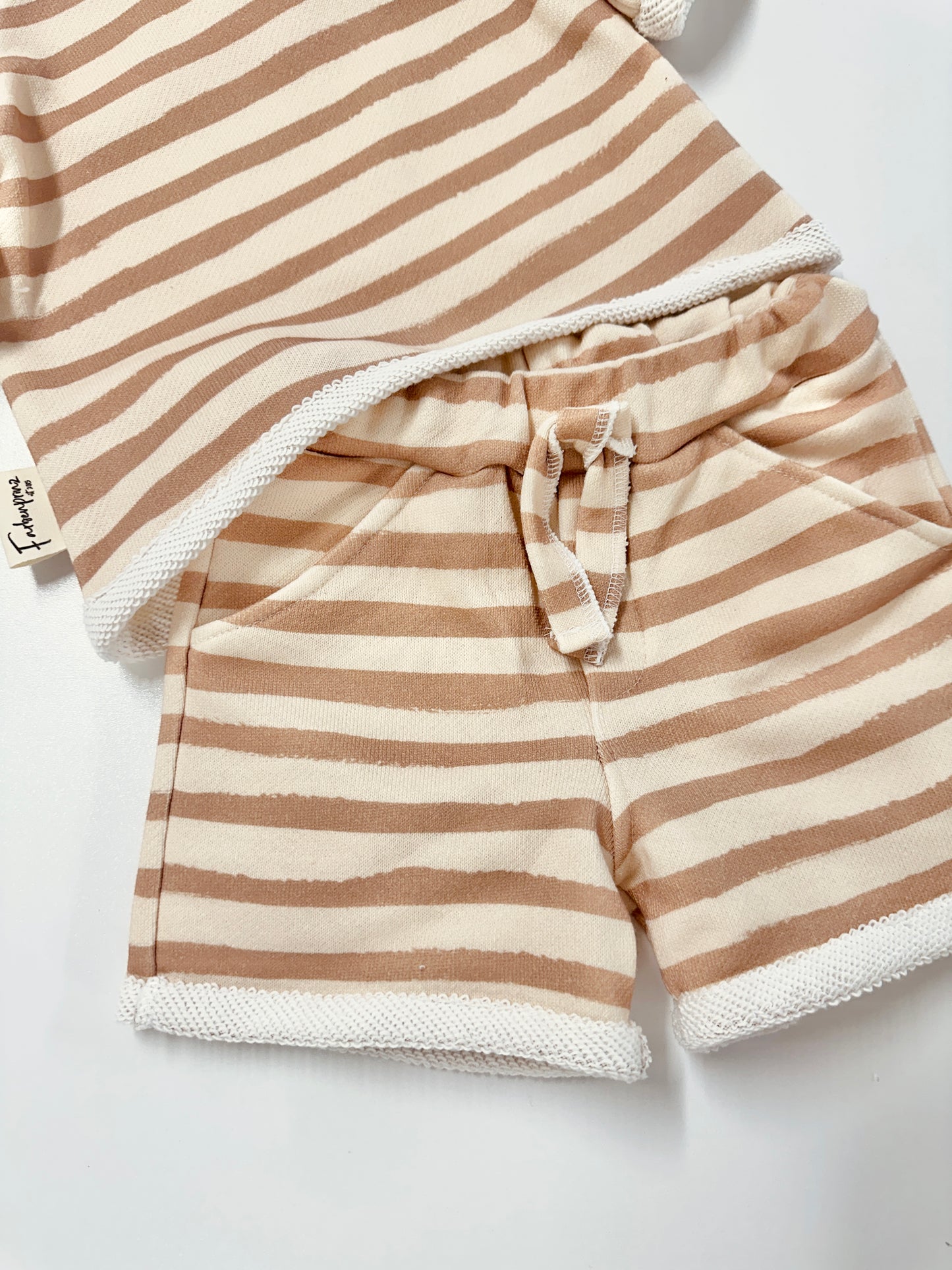 Set T-Shirt und kurze Hose, 92-104