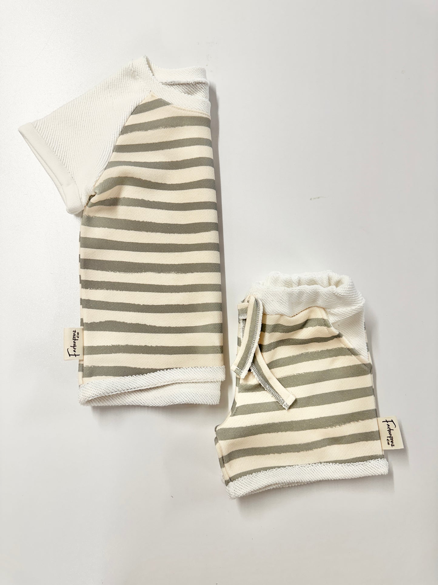 Set T-Shirt und kurze Hose, 92-104